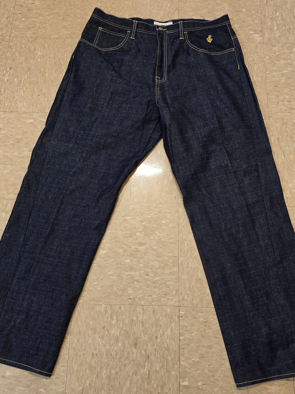 Vintage Y2K Rocawear Baggy Jeans Size 40x34 Dark Wash Denim